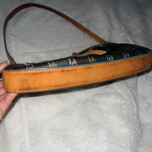Vintage Y2K Dooney & Bourke Black Shoulder Bag with Multicolor Rainbow Monogram - Picture 3 of 11